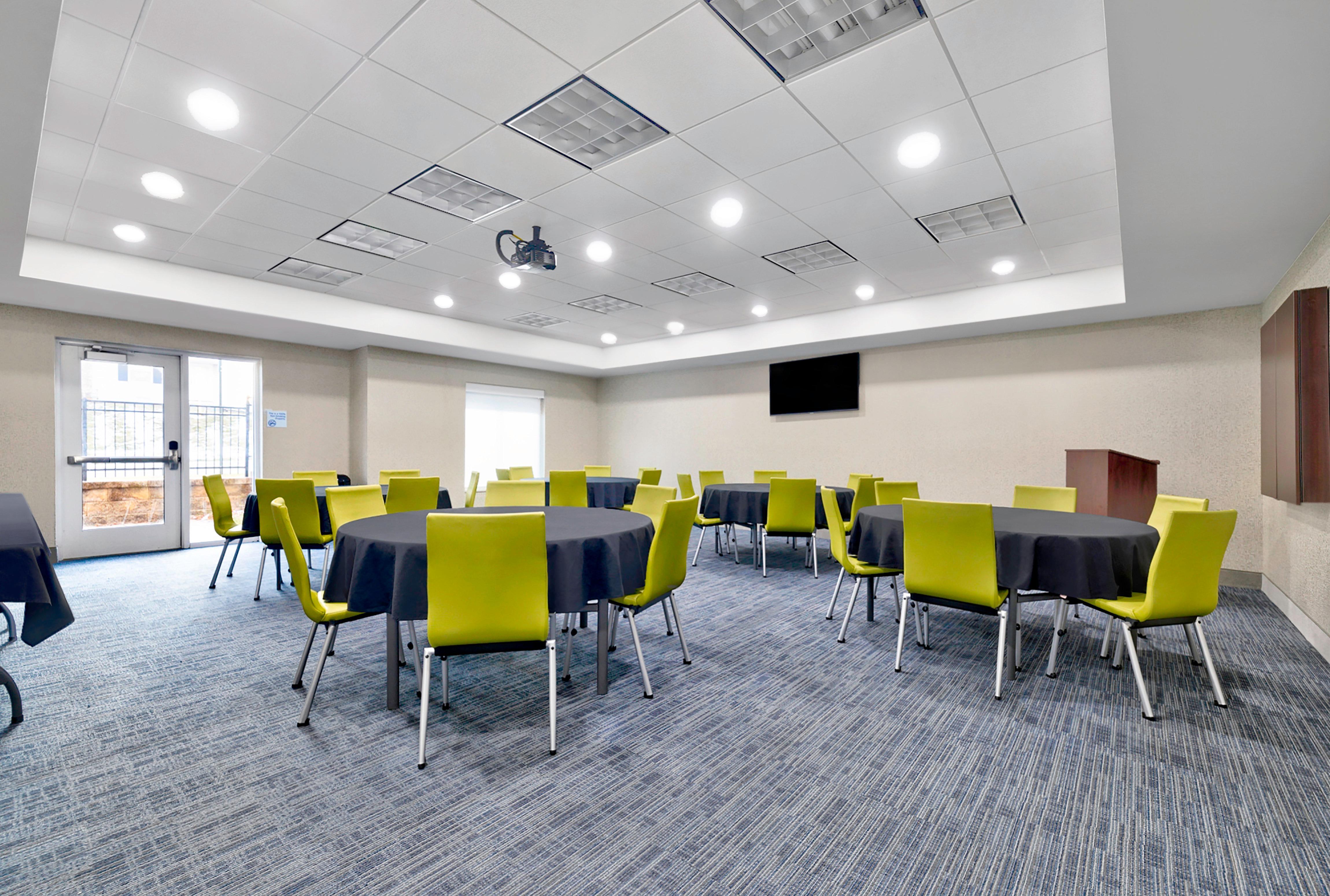 Holiday Inn Express Hotel & Suites Kansas City - Grandview By Ihg Kültér fotó