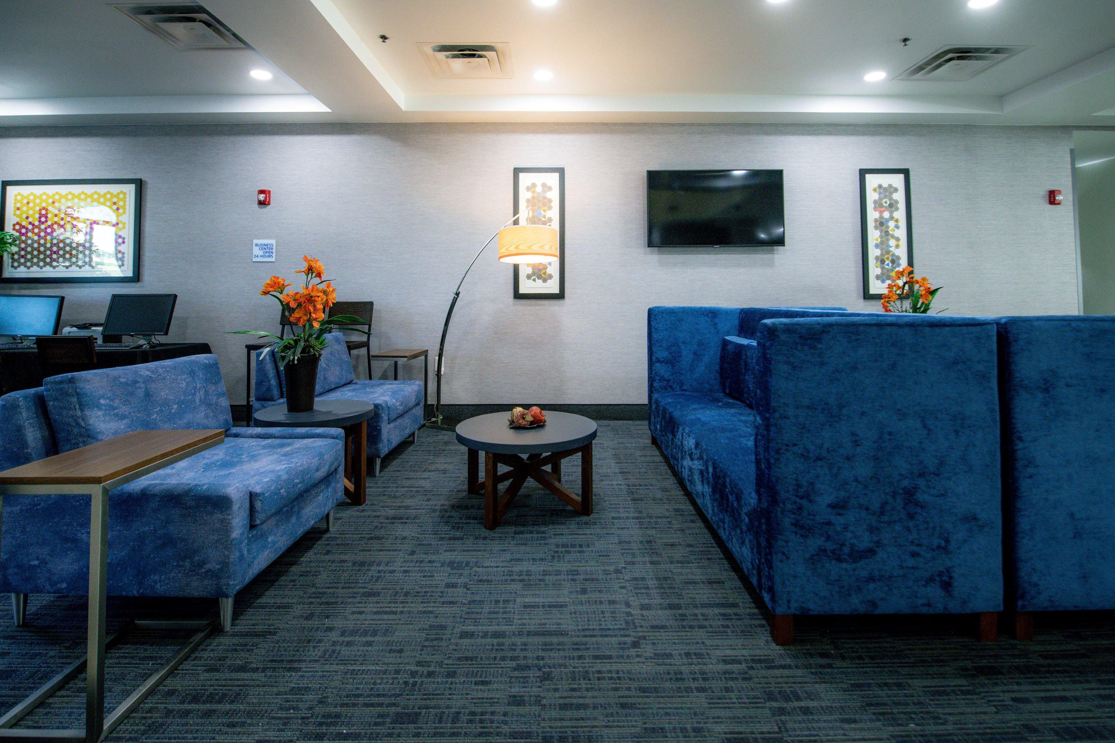 Holiday Inn Express Hotel & Suites Kansas City - Grandview By Ihg Kültér fotó